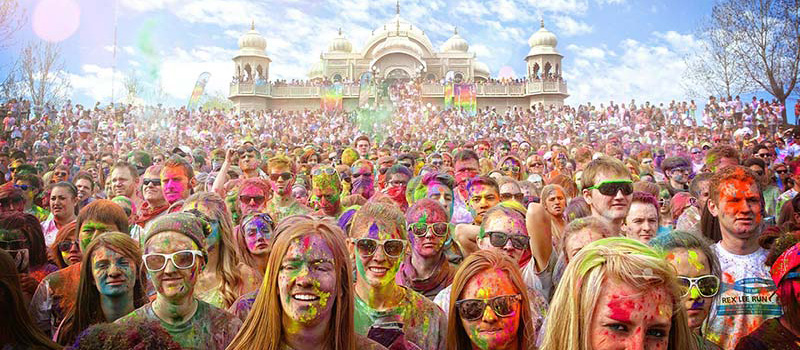 holi in mumbai