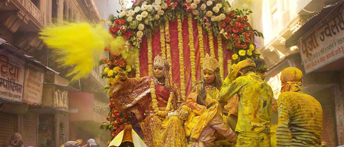 holi procession in mathura